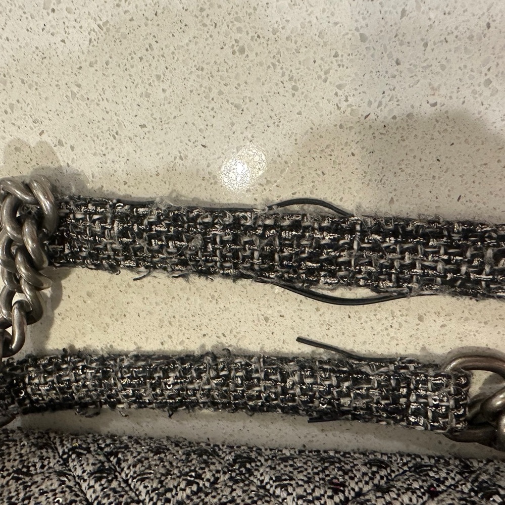 Kurt Geiger Tweed Chain Bag – Designer Deal - Picture 5 of 9